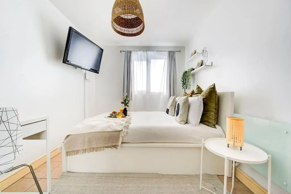 Tower Bridge Apartment London