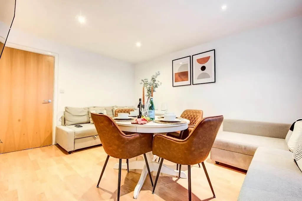 Tower Bridge Apartment London United Kingdom