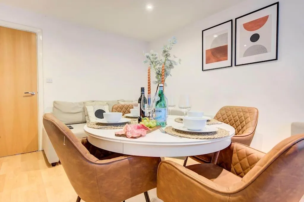 Tower Bridge Apartment London United Kingdom